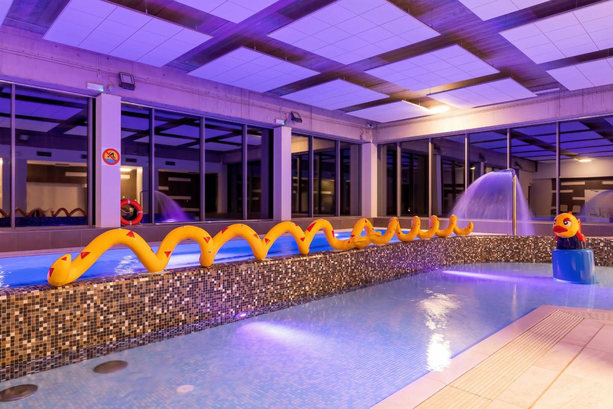 Aquamarina Onyx Miedzyzdroje Z Parkingiem By Rent Like Home Dış mekan fotoğraf
